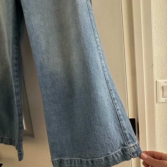 Zara Light Blue Crop WideLeg Jeans - Picture 4 of 9